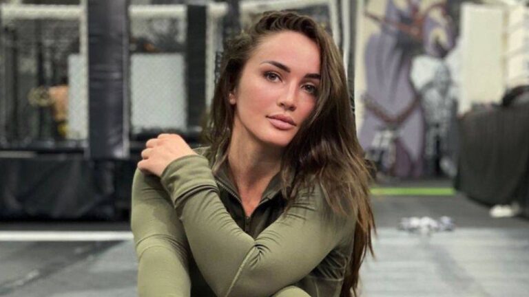 Bidadari Di Arena Bellator